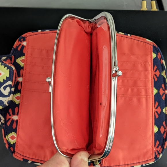 Vera Bradley Wallet Sun Valley - Picture 3 of 10